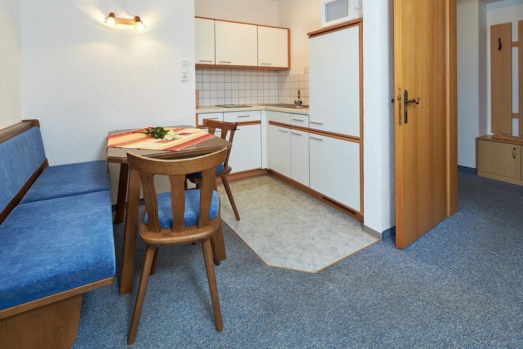 Appartements Romantica แลงเงนเฟลด์ ภายนอก รูปภาพ